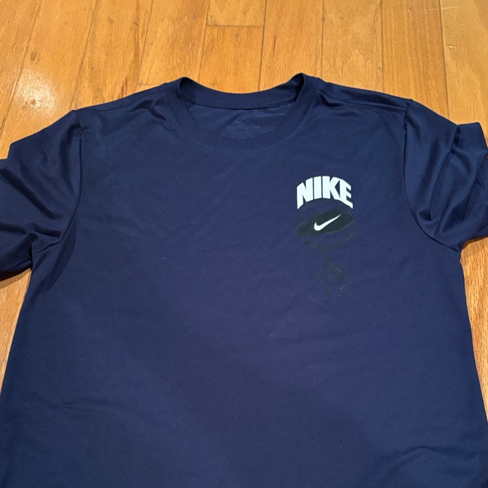 Nike Men's Dark Blue Short Sleeve Tee